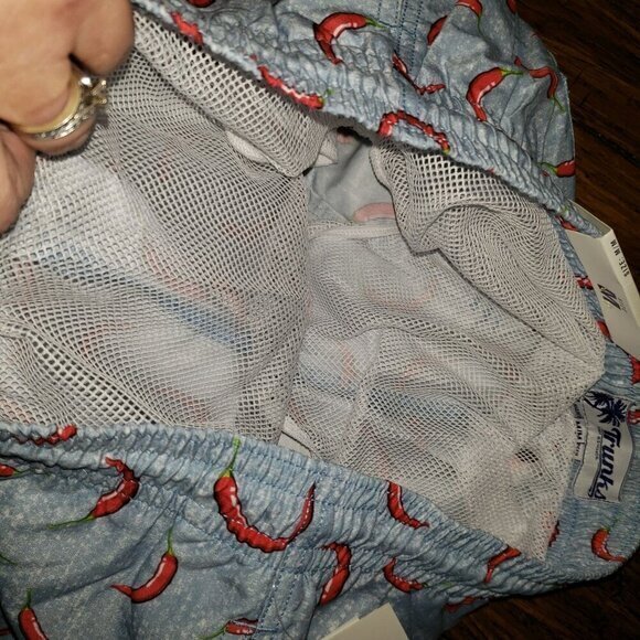 TRUNKS‎ Surf & Sun Co Blue Red Chili Pepper Novelty Mens Swim Sz M Quick Dry New - Picture 10 of 13